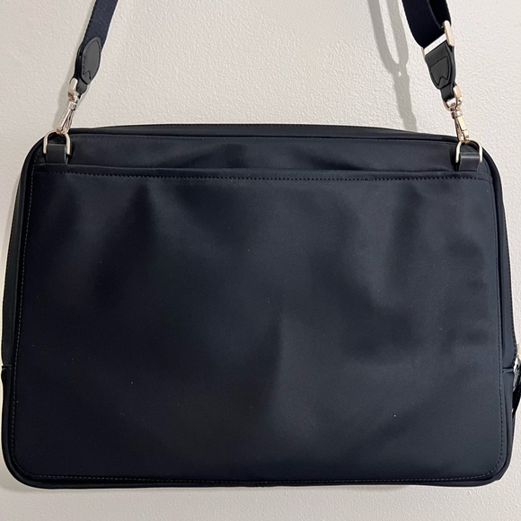 Kate Spade Chelsea Laptop Sleeve With Strap - NWOT - Picture 9 of 13